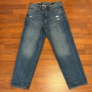 NWOT American Eagle Outfitters super high rise  Relaxed Fit Denim Jeans